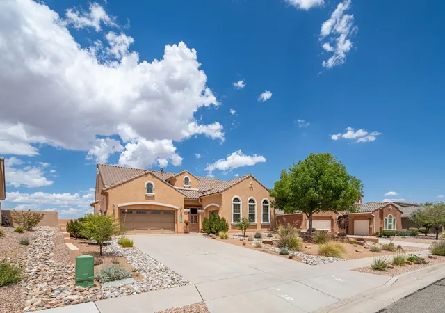Photo 3 of Sale Pending at 2401 Desert View Rd Ne, Rio Rancho, NM 87144 | MLS# 1107755 | Listing updated on 2026-09-01