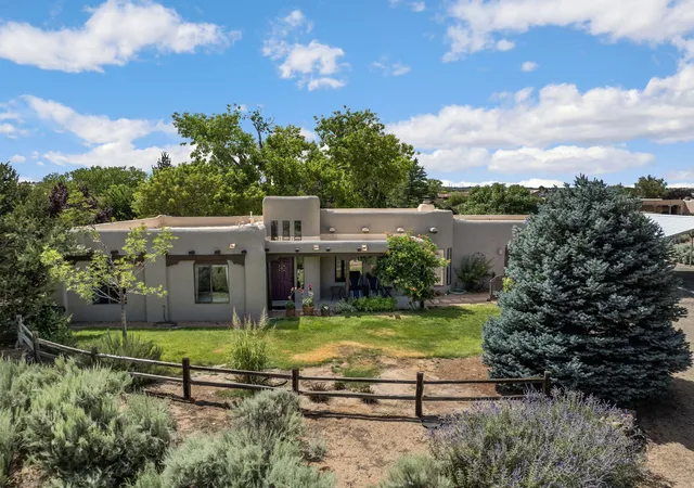 Photo 1 of Single family home for sale at 100 Sherlock Ct, Corrales, NM 87048 | MLS# 1107771 | Listing updated on 2026-09-12