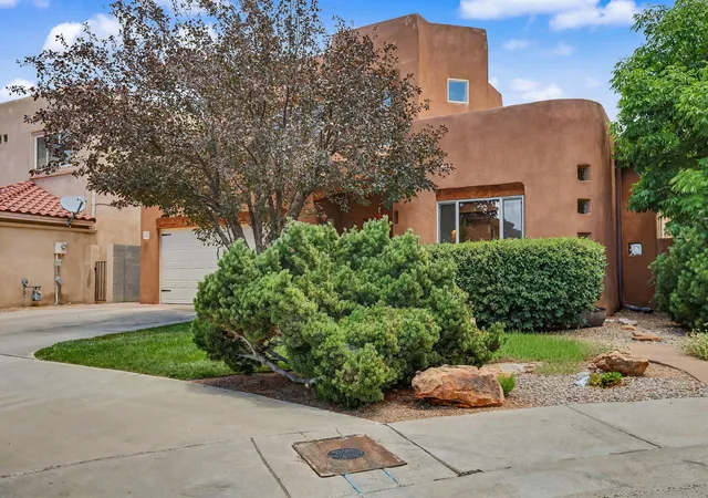 Photo 2 of Sale Pending at 7315 Pebble Stone Pl Ne, Albuquerque, NM 87113 | MLS# 1107777 | Listing updated on 2026-09-07