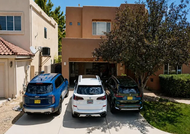 Photo 2 of Sale Pending at 7315 Pebble Stone Pl NE, Albuquerque, NM 87113 | MLS# 1107777 | Listing updated on 2026-09-07