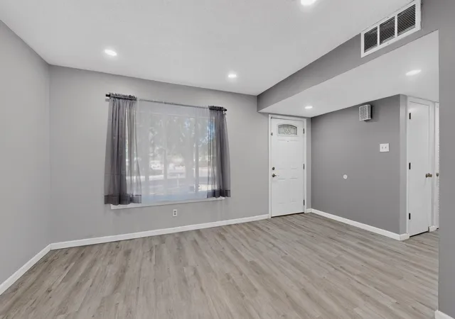 Photo 4 of Sale Pending at 4608 Downey St NE, Albuquerque, NM 87109 | MLS# 1107861 | Listing updated on 2026-09-30