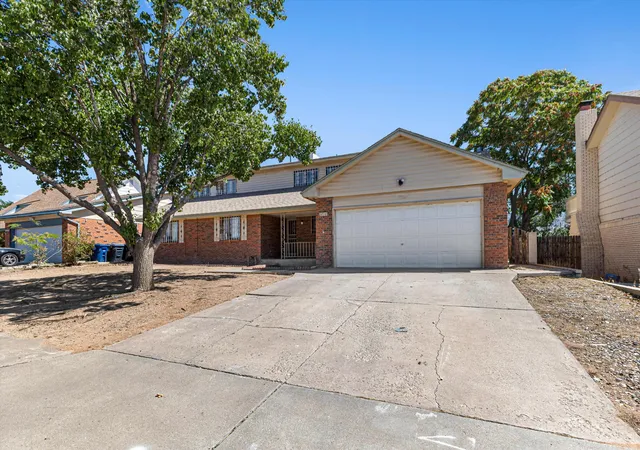 Photo 3 of Single family home for sale at 3716 General Stilwell St Ne, Albuquerque, NM 87111 | MLS# 1107879 | Listing updated on 2026-09-25