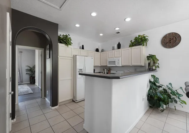 Photo 3 of Sale Pending at 10919 Dream Weaver Dr NW, Albuquerque, NM 87114 | MLS# 1107884 | Listing updated on 2026-09-14
