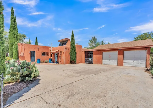 Photo 1 of Single family home for sale at 2213 Dora Ave Nw, Albuquerque, NM 87104 | MLS# 1107944 | Listing updated on 2026-09-12