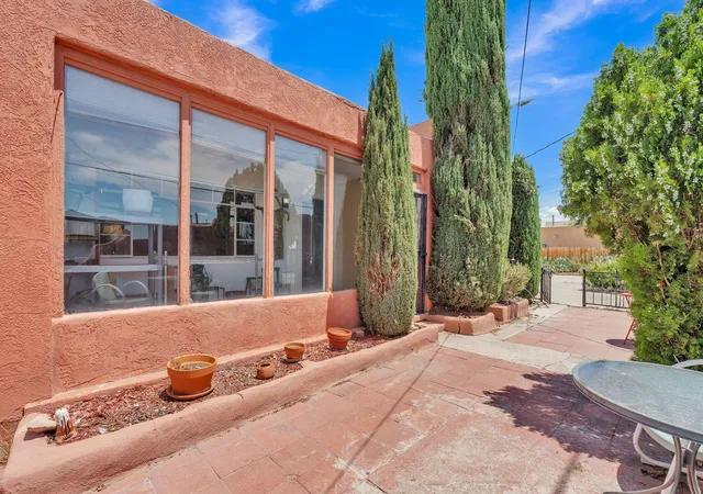 Photo 4 of Single family home for sale at 2213 Dora Ave NW, Albuquerque, NM 87104 | MLS# 1107944 | Listing updated on 2026-09-12