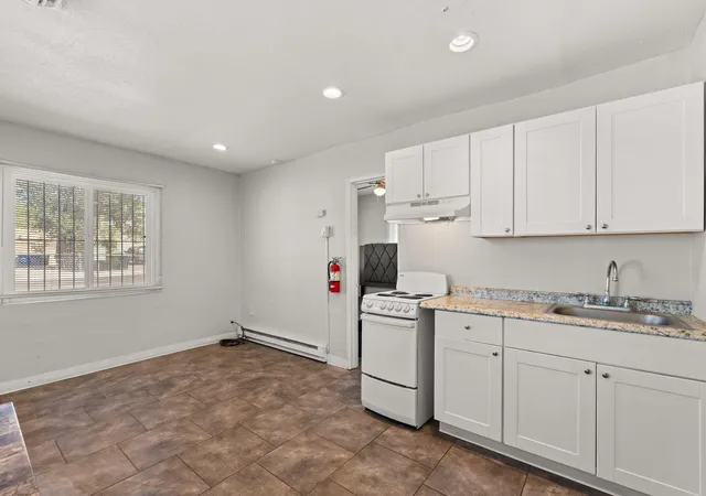 Photo 4 of Multi family home for sale at 525 Mesilla St SE #1-6, Albuquerque, NM 87108 | MLS# 1107989 | Listing updated on 2026-09-02
