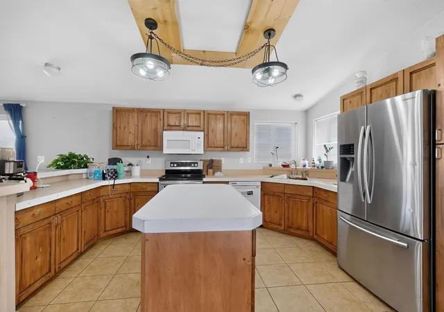 Photo 3 of Single family home for sale at 11 Northland Rd, Edgewood, NM 87015 | MLS# 1107994 | Listing updated on 2026-09-17
