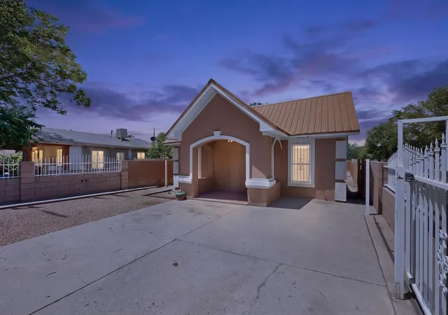 Photo 1 of Sale Pending at 1835 Broadway Blvd Se, Albuquerque, NM 87102 | MLS# 1108057 | Listing updated on 2026-09-09