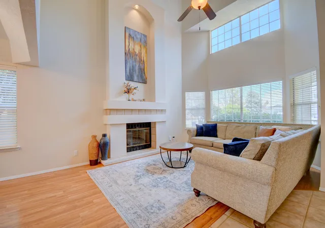 Photo 3 of Sale Pending at 7908 Eagle Rock Ave NE, Albuquerque, NM 87122 | MLS# 1108083 | Listing updated on 2026-09-21