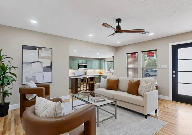 Photo 4 of Single family home for sale at 1423 Van Cleave Rd NW, Albuquerque, NM 87107 | MLS# 1108101 | Listing updated on 2026-09-22