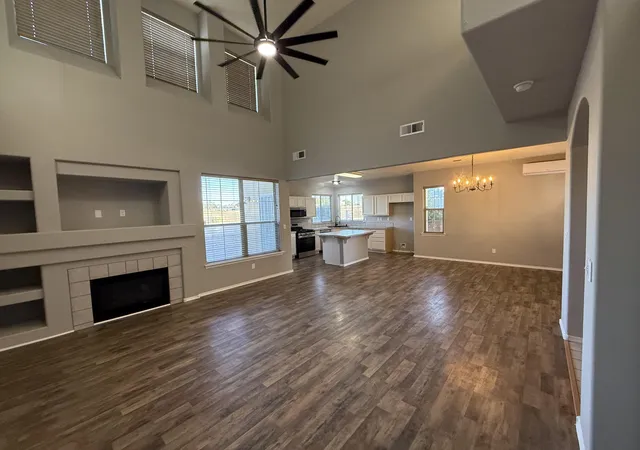 Photo 4 of Single family home for sale at 701 Renaissance Loop SE, Rio Rancho, NM 87124 | MLS# 1108126 | Listing updated on 2026-09-09