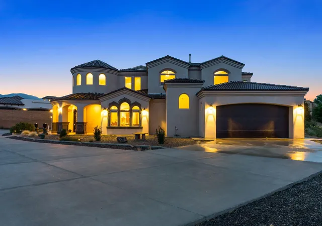 Photo 3 of Single family home for sale at 10600 Signal Ave NE, Albuquerque, NM 87122 | MLS# 1108135 | Listing updated on 2026-09-25