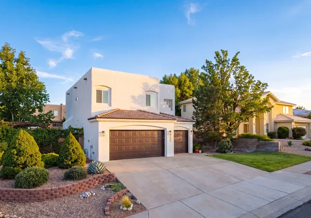 Photo 2 of Single family home for sale at 9671 Redmont Rd Ne, Albuquerque, NM 87109 | MLS# 1108145 | Listing updated on 2026-09-25
