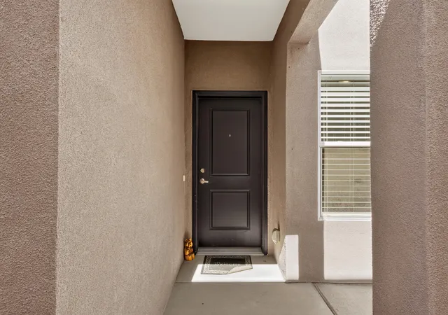 Photo 4 of Single family home for sale at 1242 Tierra Verde Loop NW, Los Lunas, NM 87031 | MLS# 1108185 | Listing updated on 2026-10-02