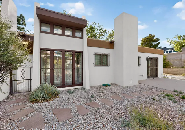 Photo 3 of Single family home for sale at 9609 San Gabriel Rd Ne, Albuquerque, NM 87111 | MLS# 1108239 | Listing updated on 2026-09-24