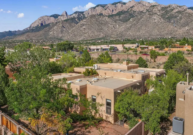 Photo 3 of Single family home for sale at 2879 Brushwood St Ne, Albuquerque, NM 87122 | MLS# 1108312 | Listing updated on 2026-09-03