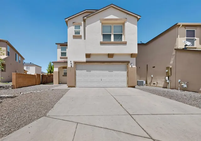Photo 3 of Sale Pending at 437 Luminoso Dr Nw, Albuquerque, NM 87121 | MLS# 1108348 | Listing updated on 2026-09-17