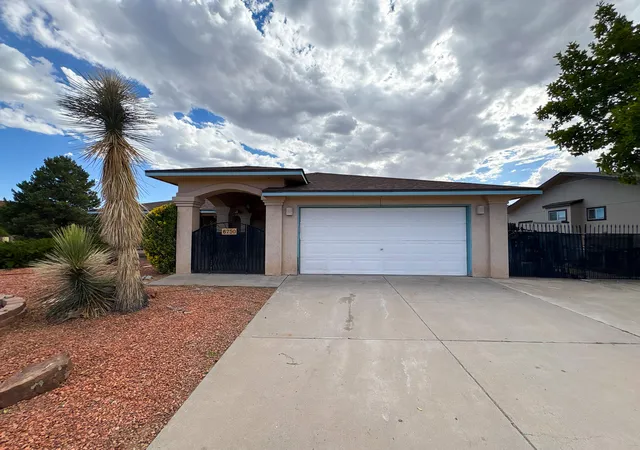 Photo 1 of Single family home for sale at 6750 Colorado Ct Ne, Rio Rancho, NM 87144 | MLS# 1108372 | Listing updated on 2026-09-07