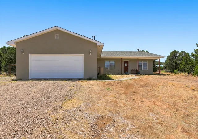 Photo 2 of Single family home for sale at 464 Sedillo Rd, Tijeras, NM 87059 | MLS# 1108373 | Listing updated on 2026-09-20