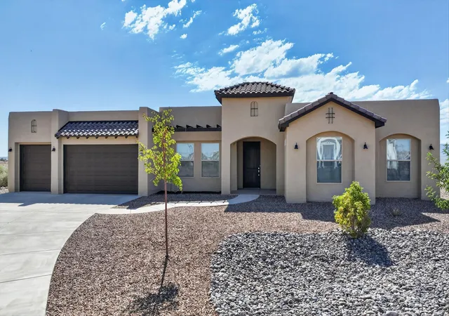 Photo 1 of Single family home for sale at 2601 Mansart Ct Ne, Rio Rancho, NM 87144 | MLS# 1108387 | Listing updated on 2026-09-11