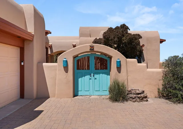 Photo 4 of Single family home for sale at 25 1st Mesa Ct, Placitas, NM 87043 | MLS# 1108413 | Listing updated on 2026-08-31