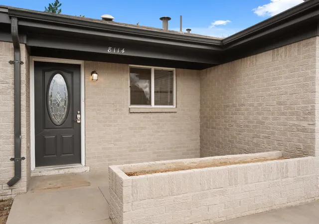 Photo 3 of Single family home for sale at 8114 Pickard Ave Ne, Albuquerque, NM 87110 | MLS# 1108437 | Listing updated on 2026-09-14