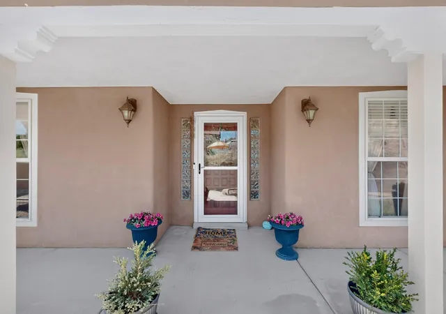 Photo 3 of Single family home for sale at 321 Paseo De Corrales, Corrales, NM 87048 | MLS# 1108461 | Listing updated on 2026-09-24