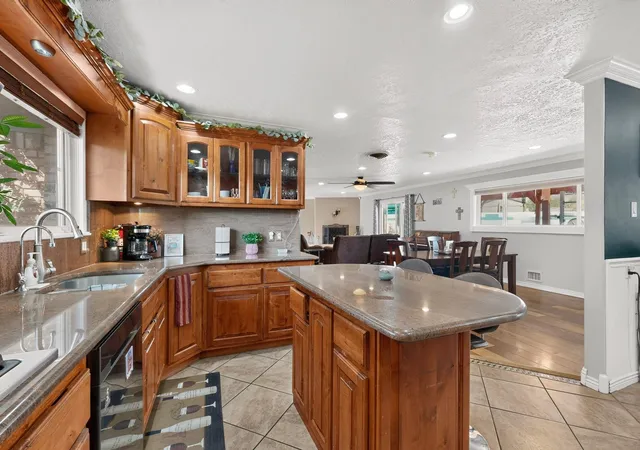 Photo 2 of Single family home for sale at 8316 Dellwood Rd Ne, Albuquerque, NM 87110 | MLS# 1108462 | Listing updated on 2026-09-11