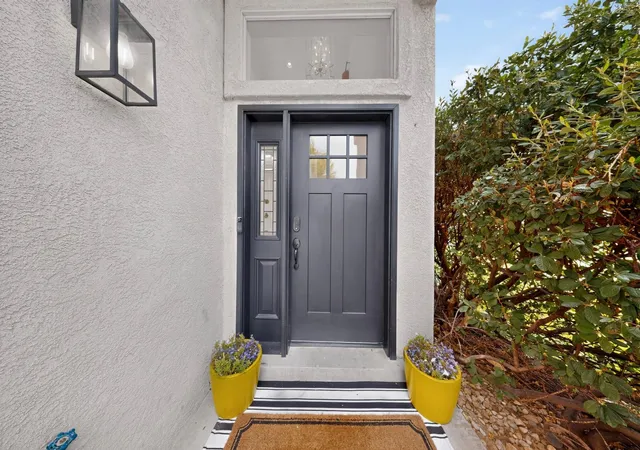 Photo 2 of Townhouse for sale at 9300 Ironshore Ne, Albuquerque, NM 87111 | MLS# 1108547 | Listing updated on 2026-09-11