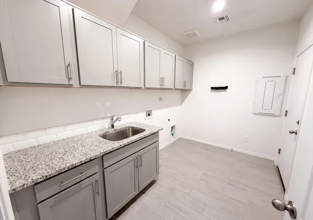 Photo 3 of Sale Pending at 2539 Mccauley Loop NE, Rio Rancho, NM 87144 | MLS# 1108555 | Listing updated on 2026-09-30