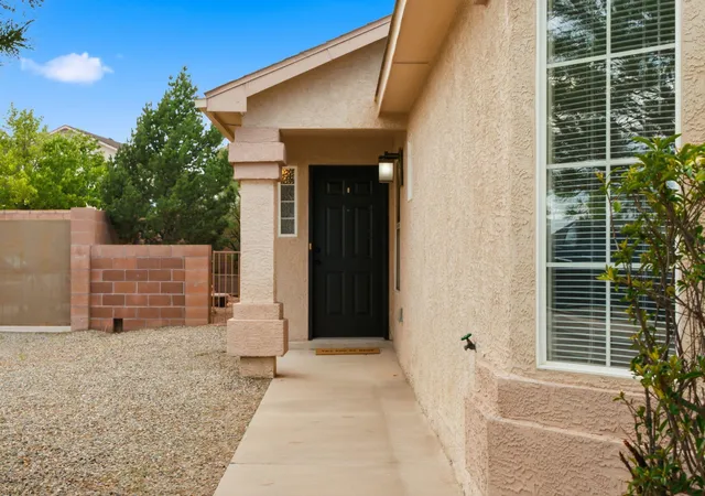 Photo 3 of Single family home for sale at 2723 Sunny Sky Ln Sw, Albuquerque, NM 87121 | MLS# 1108600 | Listing updated on 2026-09-09