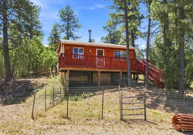 Photo 1 of Single family home for sale at 31 Kraemer Dr, Tijeras, NM 87059 | MLS# 1108657 | Listing updated on 2026-09-08
