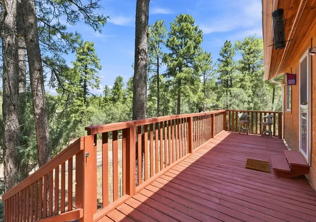 Photo 3 of Sale Pending at 31 Kraemer Dr, Tijeras, NM 87059 | MLS# 1108657 | Listing updated on 2026-09-28