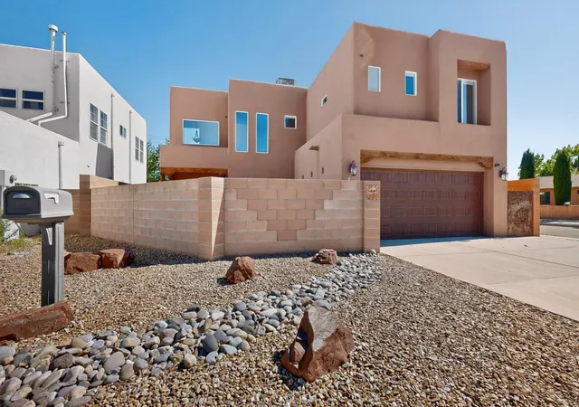 Photo 3 of Single family home for sale at 2104 San Venito Rd NW, Albuquerque, NM 87104 | MLS# 1108660 | Listing updated on 2026-09-23