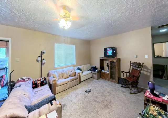 Photo 4 of Single family home for sale at 326 Clara Ln, Rio Communities, NM 87002 | MLS# 1108665 | Listing updated on 2026-09-09