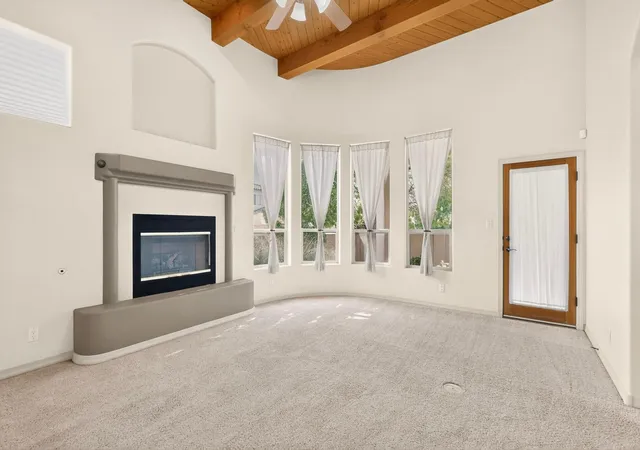 Photo 3 of Single family home for sale at 8201 Desert Shadow Way Ne, Albuquerque, NM 87122 | MLS# 1108721 | Listing updated on 2026-09-15