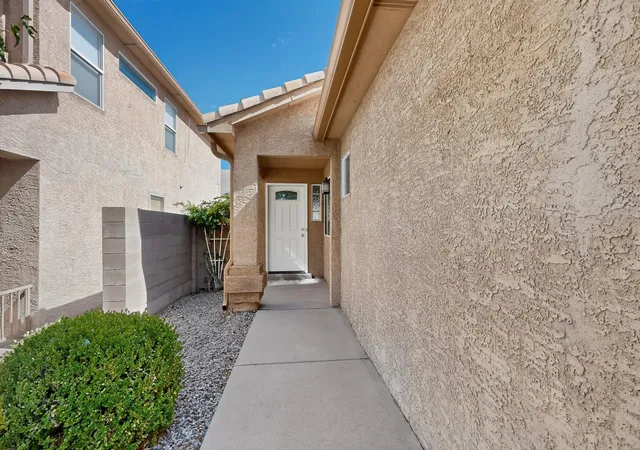 Photo 3 of Sale Pending at 7139 Eagle Cyn Rd Ne, Albuquerque, NM 87113 | MLS# 1108728 | Listing updated on 2026-09-17