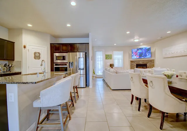 Photo 3 of Single family home for sale at 2009 Hubbard St Se, Albuquerque, NM 87123 | MLS# 1108739 | Listing updated on 2026-09-08