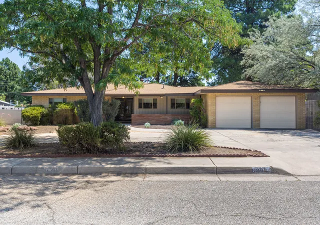 Single family home for sale at 630 Sierra Dr SE, Albuquerque, NM 87108 | MLS# 1108748