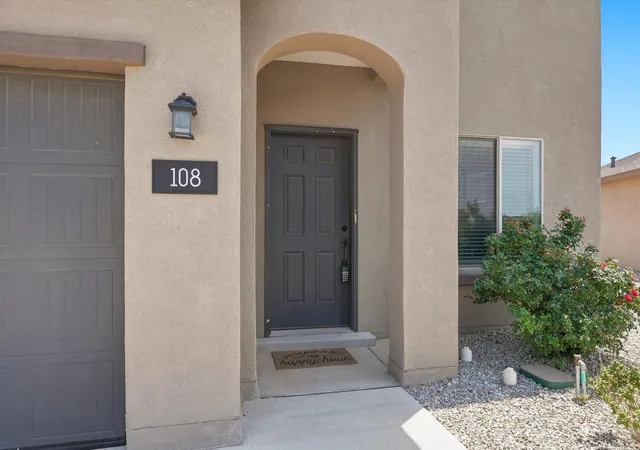 Photo 3 of Sale Pending at 108 Hue St SW, Rio Rancho, NM 87124 | MLS# 1108754 | Listing updated on 2026-10-02