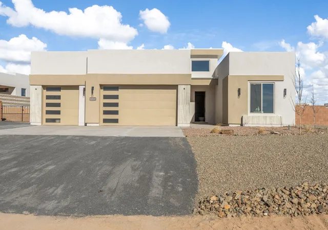 Photo 1 of Single family home for sale at 2101 Cheetah Rd Ne, Rio Rancho, NM 87124 | MLS# 1108770 | Listing updated on 2026-09-02