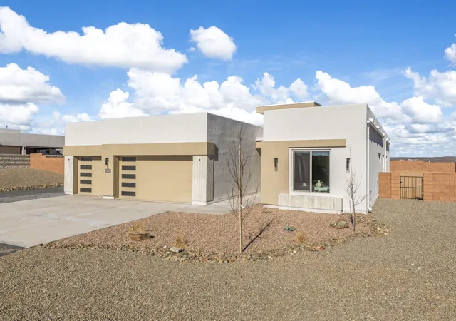 Photo 2 of Single family home for sale at 2101 Cheetah Rd Ne, Rio Rancho, NM 87124 | MLS# 1108770 | Listing updated on 2026-09-02