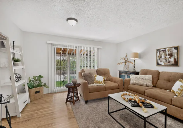 Photo 3 of Single family home for sale at 1809 Cornell Dr Se, Albuquerque, NM 87106 | MLS# 1108775 | Listing updated on 2026-09-11