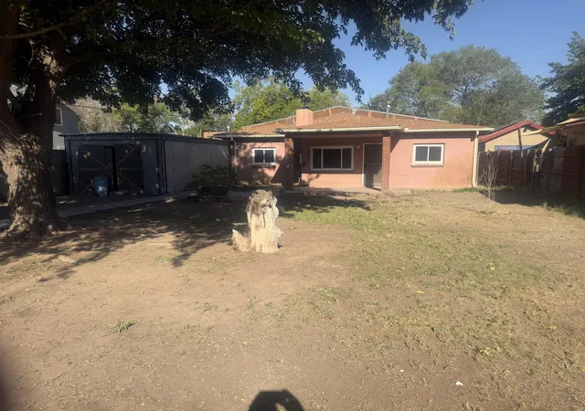 Photo 1 of Sale Pending at 2005 Tapia Blvd Sw, Albuquerque, NM 87105 | MLS# 1108779 | Listing updated on 2026-09-09