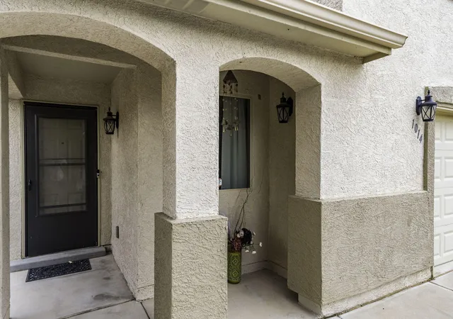 Photo 2 of Sale Pending at 1014 El Prado St Nw, Rio Rancho, NM 87144 | MLS# 1108789 | Listing updated on 2026-10-06