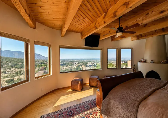 Photo 3 of Sale Pending at 303 Spring Crk Pl Ne, Albuquerque, NM 87122 | MLS# 1108841 | Listing updated on 2026-09-20