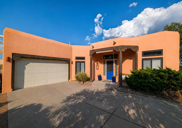 Photo 2 of Sale Pending at 40 Sereno Rd, Corrales, NM 87048 | MLS# 1108862 | Listing updated on 2026-09-10