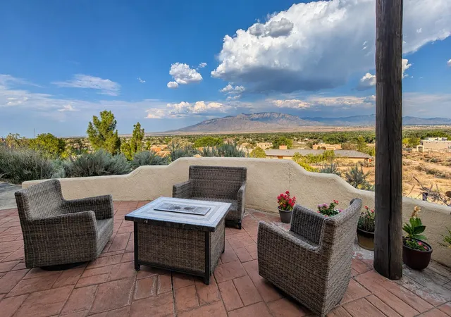 Photo 3 of Sale Pending at 40 Sereno Rd, Corrales, NM 87048 | MLS# 1108862 | Listing updated on 2026-09-10