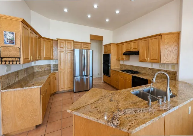 Photo 4 of Sale Pending at 40 Sereno Rd, Corrales, NM 87048 | MLS# 1108862 | Listing updated on 2026-09-10