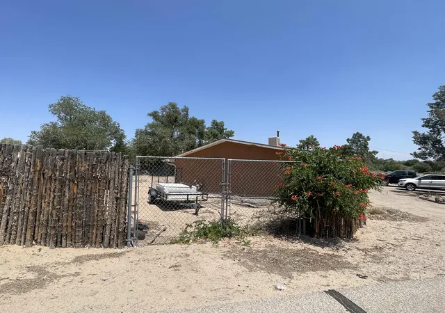 Photo 2 of Sale Pending at 10719 Calle De Celina Nw, Corrales, NM 87048 | MLS# 1108869 | Listing updated on 2026-10-06